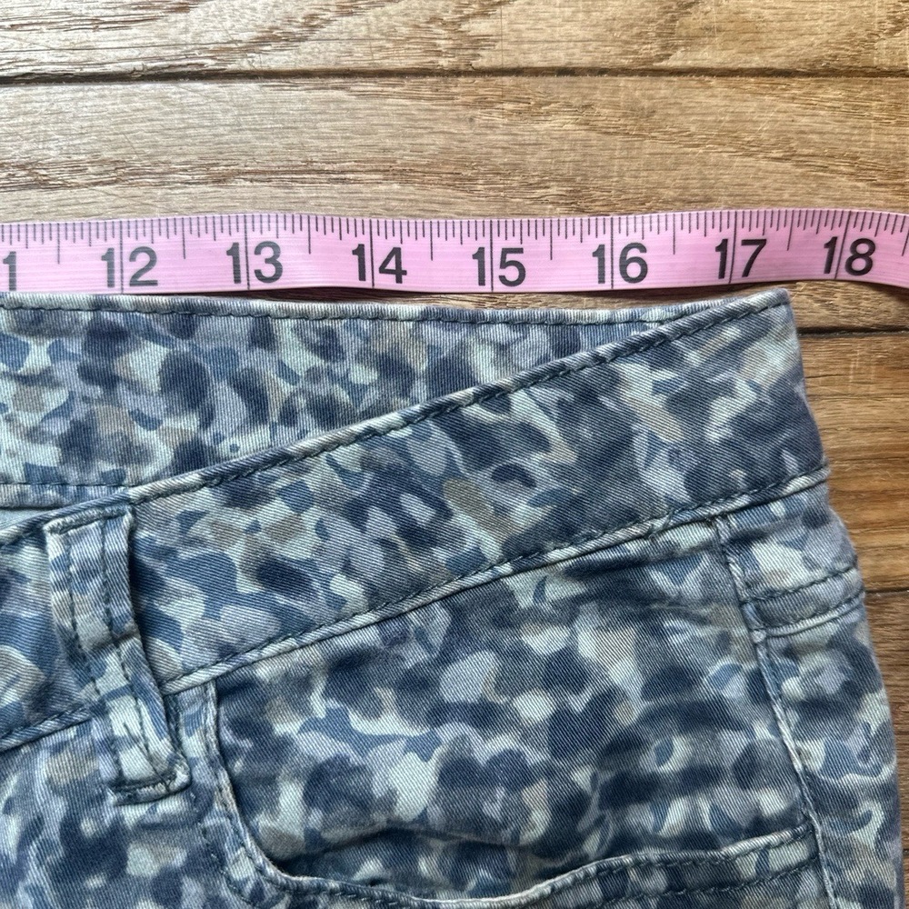 Cabi Pants Blue Modern Camo 604 Size 12 Abstract Pattern Contemporary Chic - Picture 3 of 7